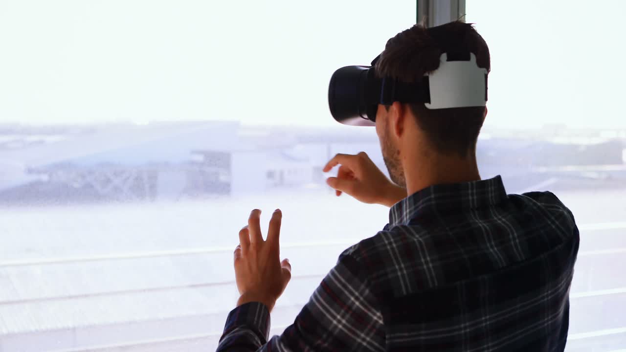 Man using virtual reality headset 4k