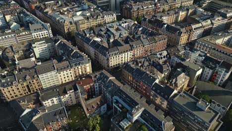 Verano-En-Frankfurt,-La-Ciudad-Más-Poblada-Del-Estado-Alemán-De-Hesse