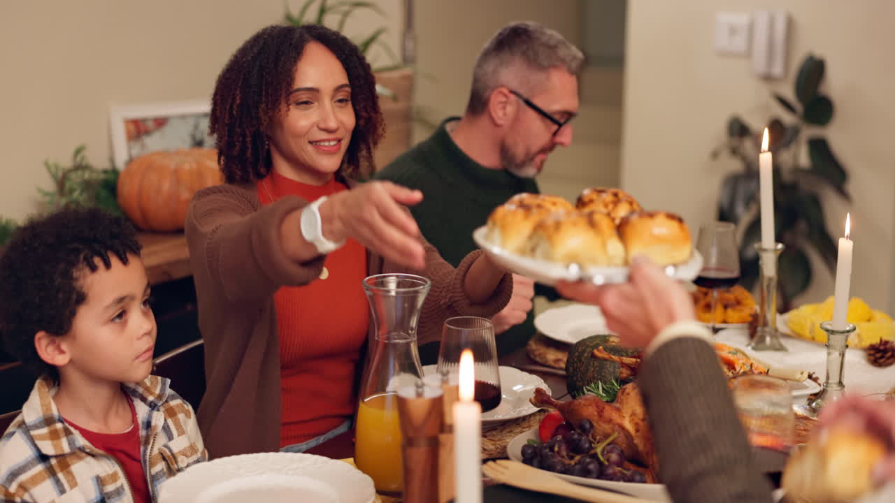 cena de acción de gracias en familia