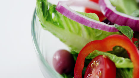 ensalada en un tazón