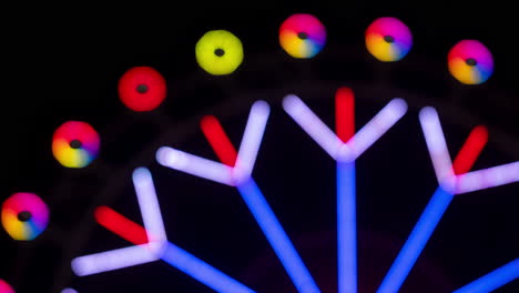 luces fuera de foco luces coloridas en la feria