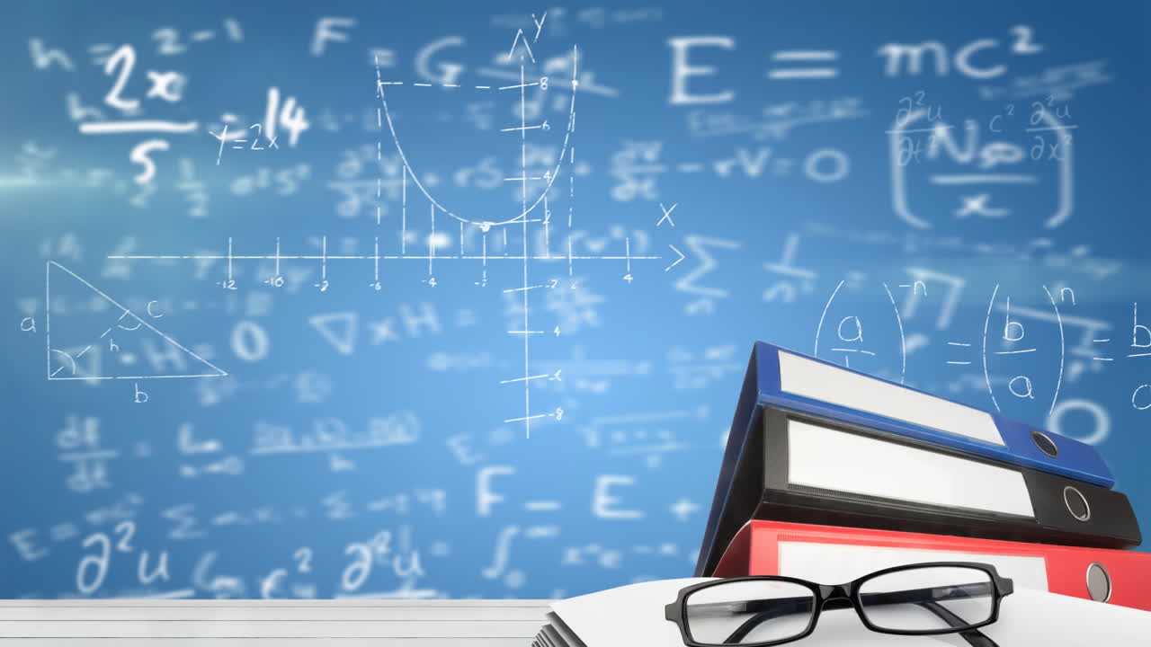 Komposisi digital kacamata dan beberapa file dengan persamaan matematika di latar belakang biru