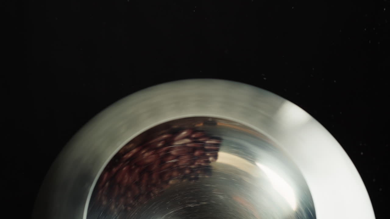 Rotating Bowl of Beans