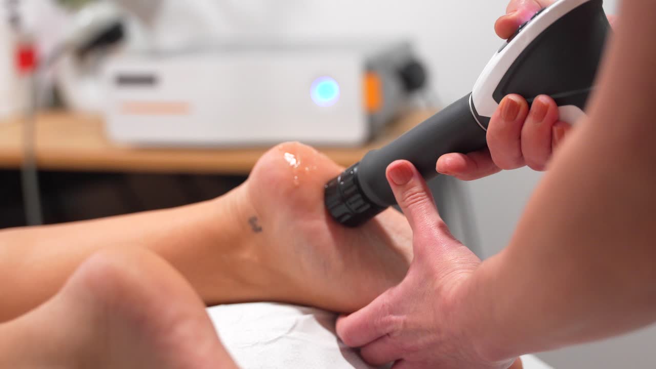Ultrasound therapy for Achilles tendonitis