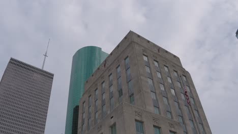 Establishing-shot-of-the-Houston-city-Hall-building-16