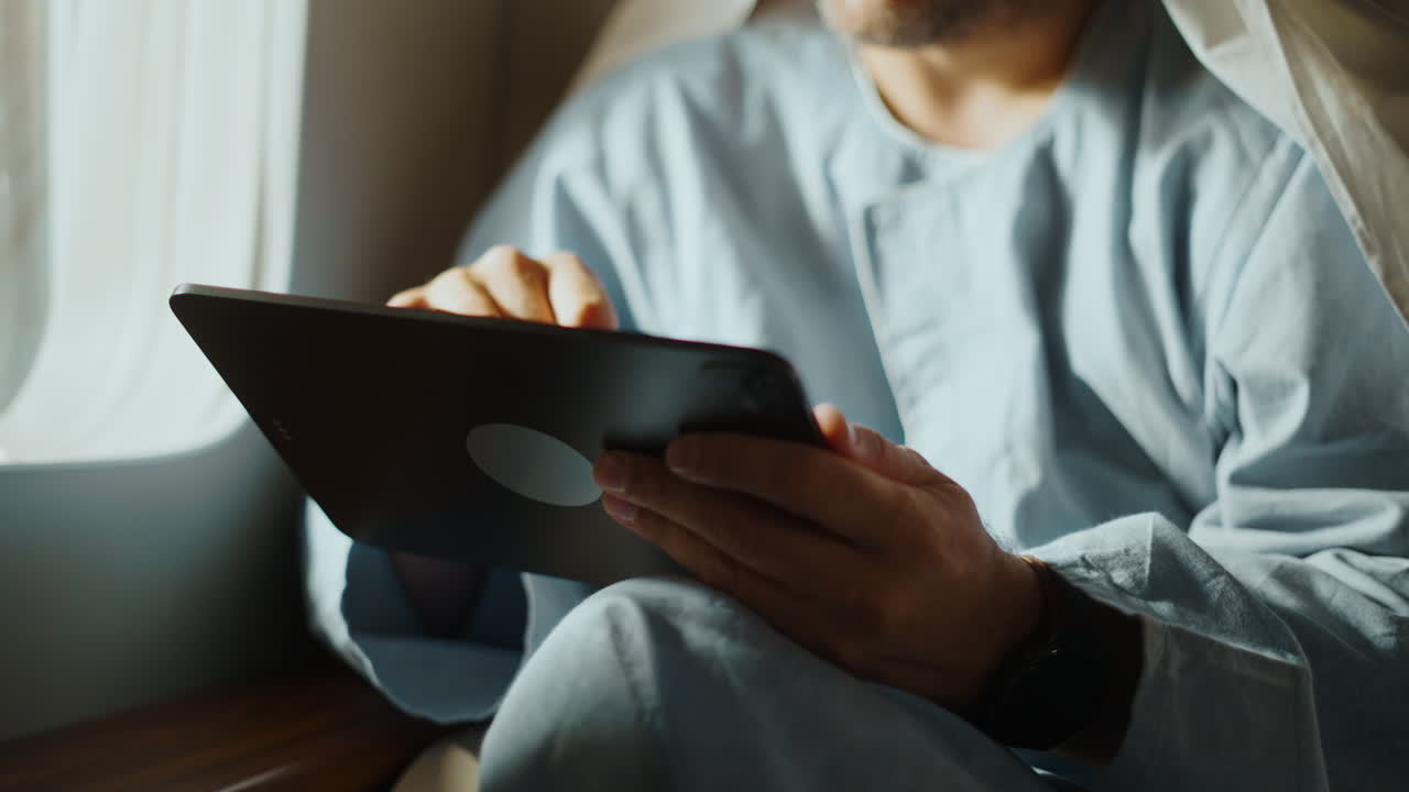 Using a tablet during travel