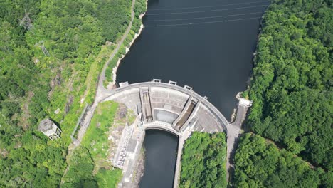 Vista-Aérea-De-Pájaro-Aluvión-Du-Chastang-Francia-Edf-Hydro-Power-Plant-Drone-,-Antena