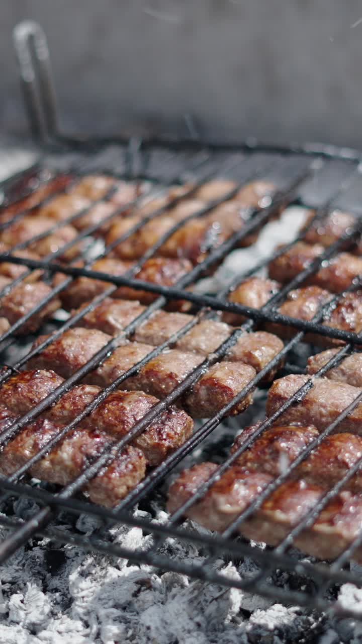 Mititei on the grill