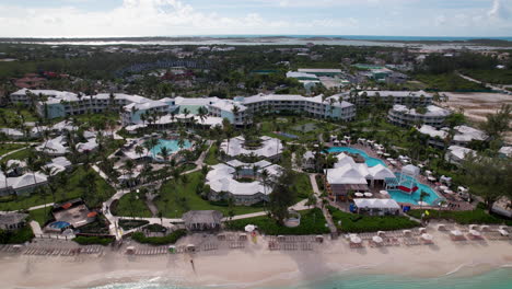 Playas-Islas-Turcas-Y-Caicos---Drone-Beach-Shot