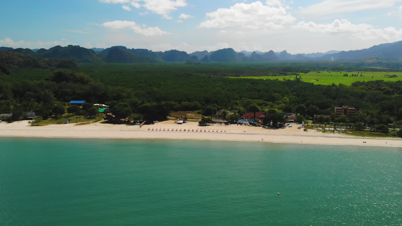 vista aérea de la isla asiática tropical langkawi