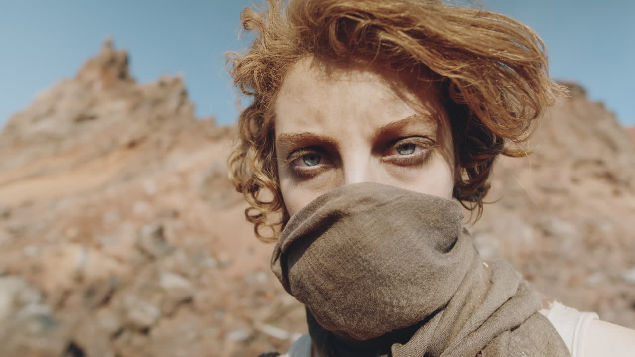 디스토피아 세계 의 여성 의 초상화