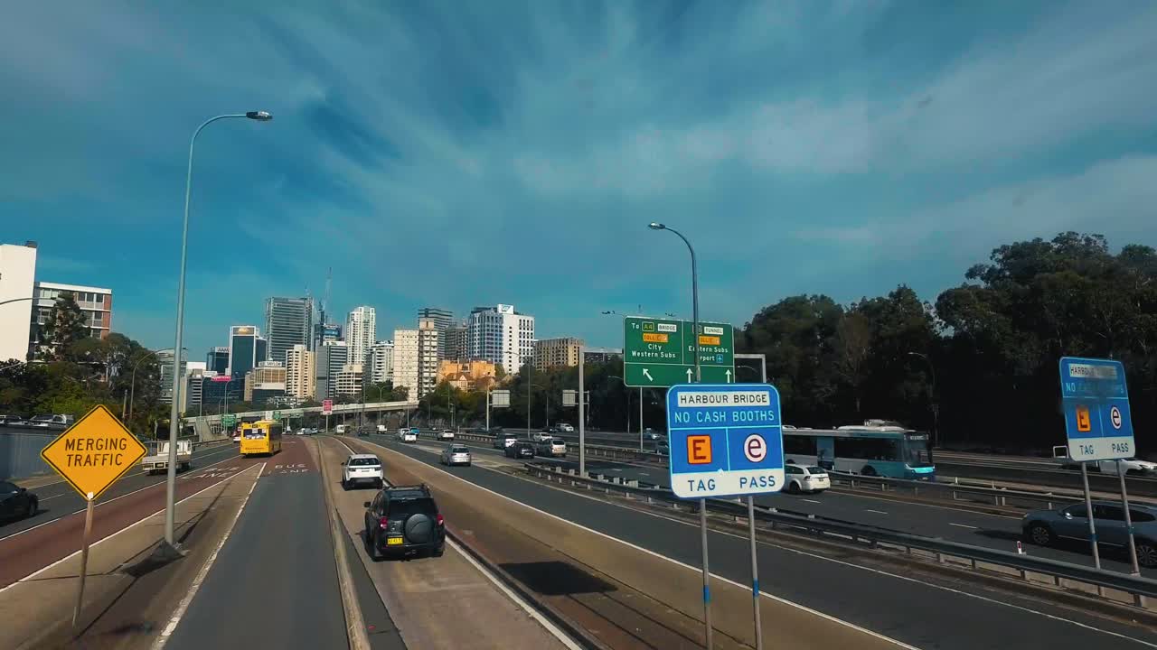 Highway towards Syndeys Harbour Bridge