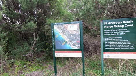 señalización en la playa de san andrés, en la península de mornington