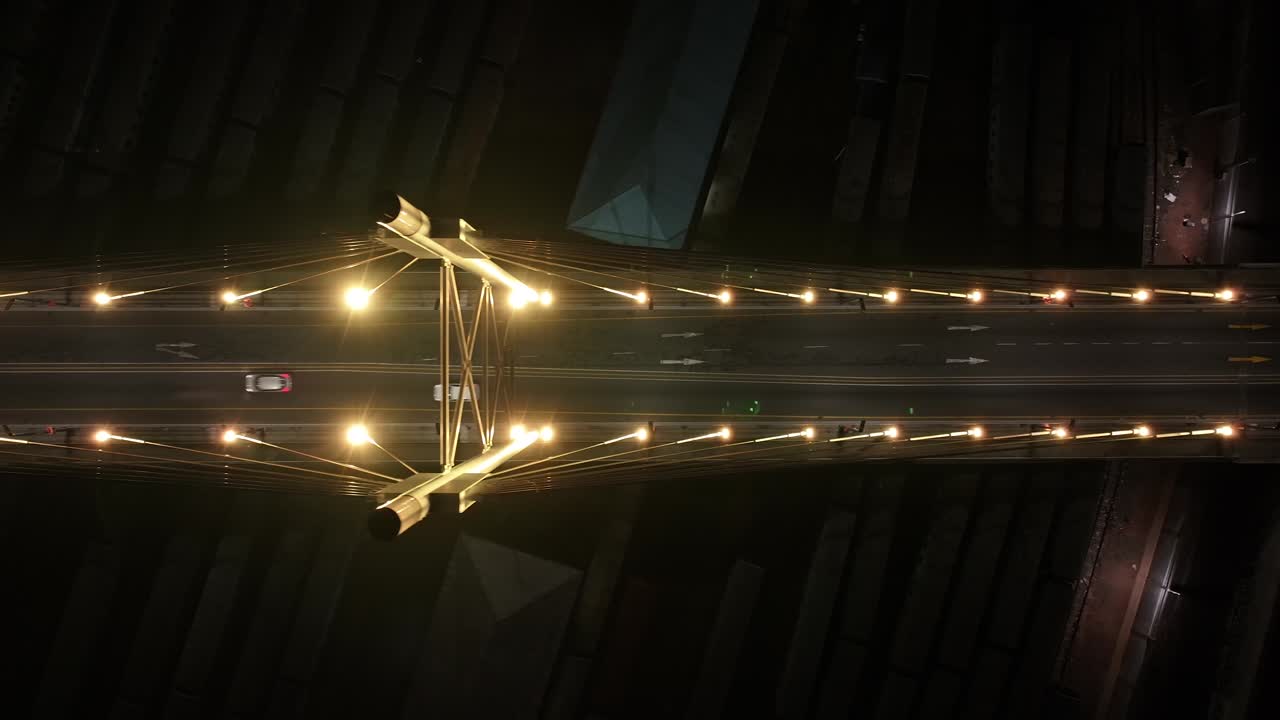 남아프리카 가우텐그의 요하네스버그에 있는 만델라 다리