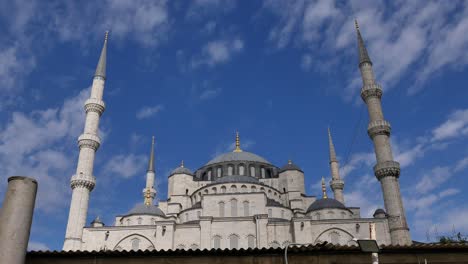 the blue mosque in istanbul, turkey