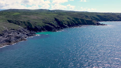 Luftdrohnenansicht-Rund-Um-Die-Küste-In-St-Ives-Cornwall