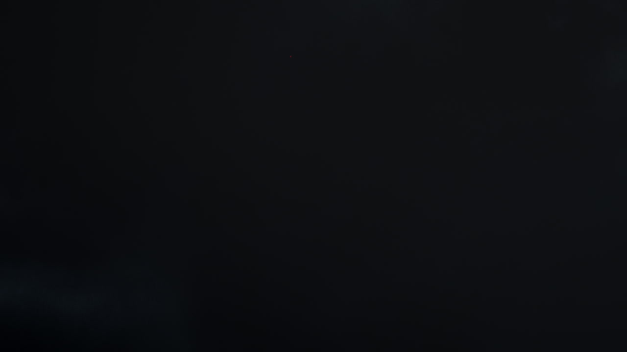 inmersivo hipnotizante espeluznante nube de humo de halloween elemento de inserción vfx en 4k cámara lenta: un cautivador, etéreo remolino, atmósfera misteriosa, niebla nublada