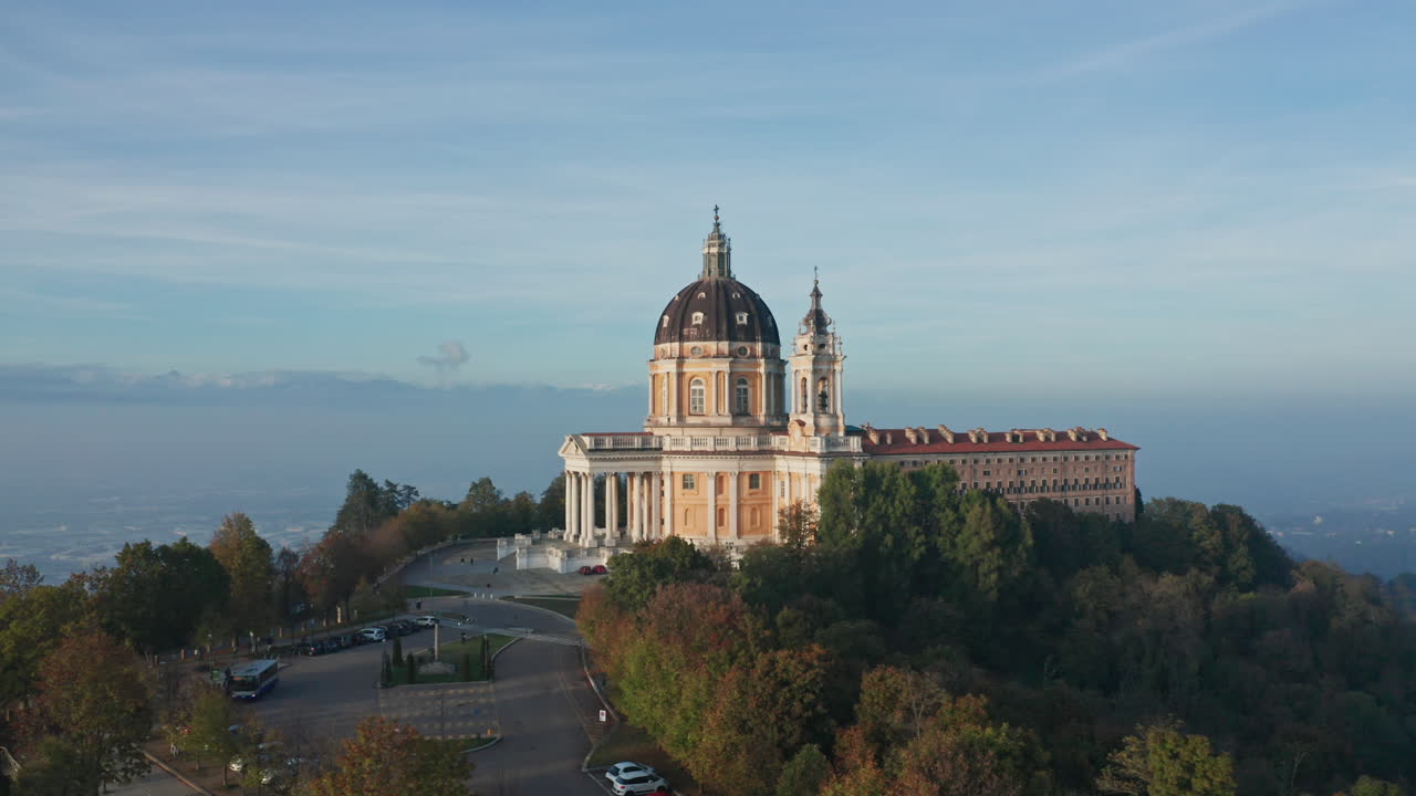 수페르가 바실리카 토리노 이탈리아의 조감도