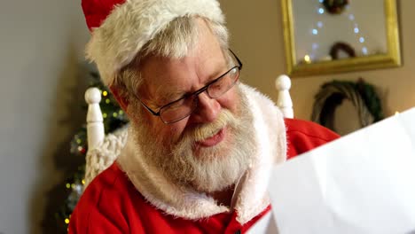 Santa-claus-reading-a-list