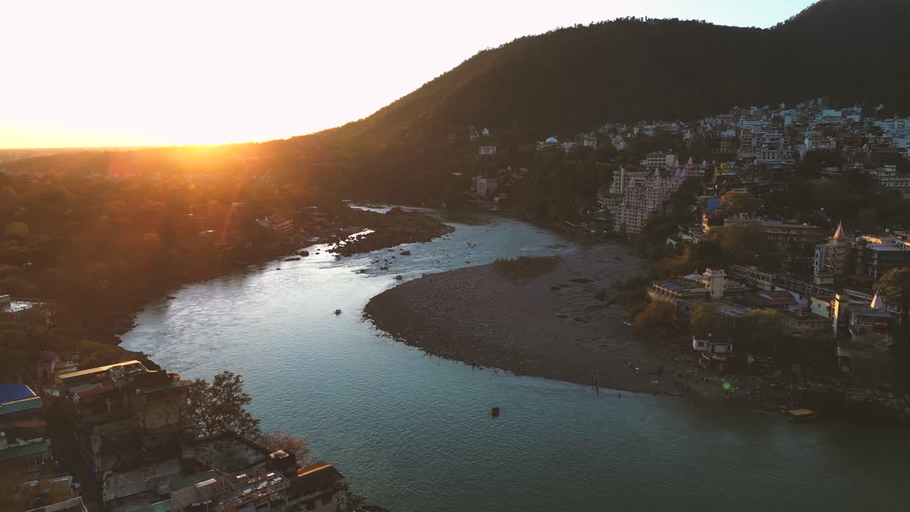 Rishikesh, beautiful city in the state of Uttarakhand - India