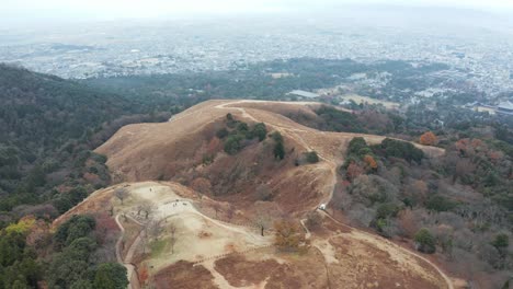 Monte-Aéreo-Wakakusa,-Nara,-Japón