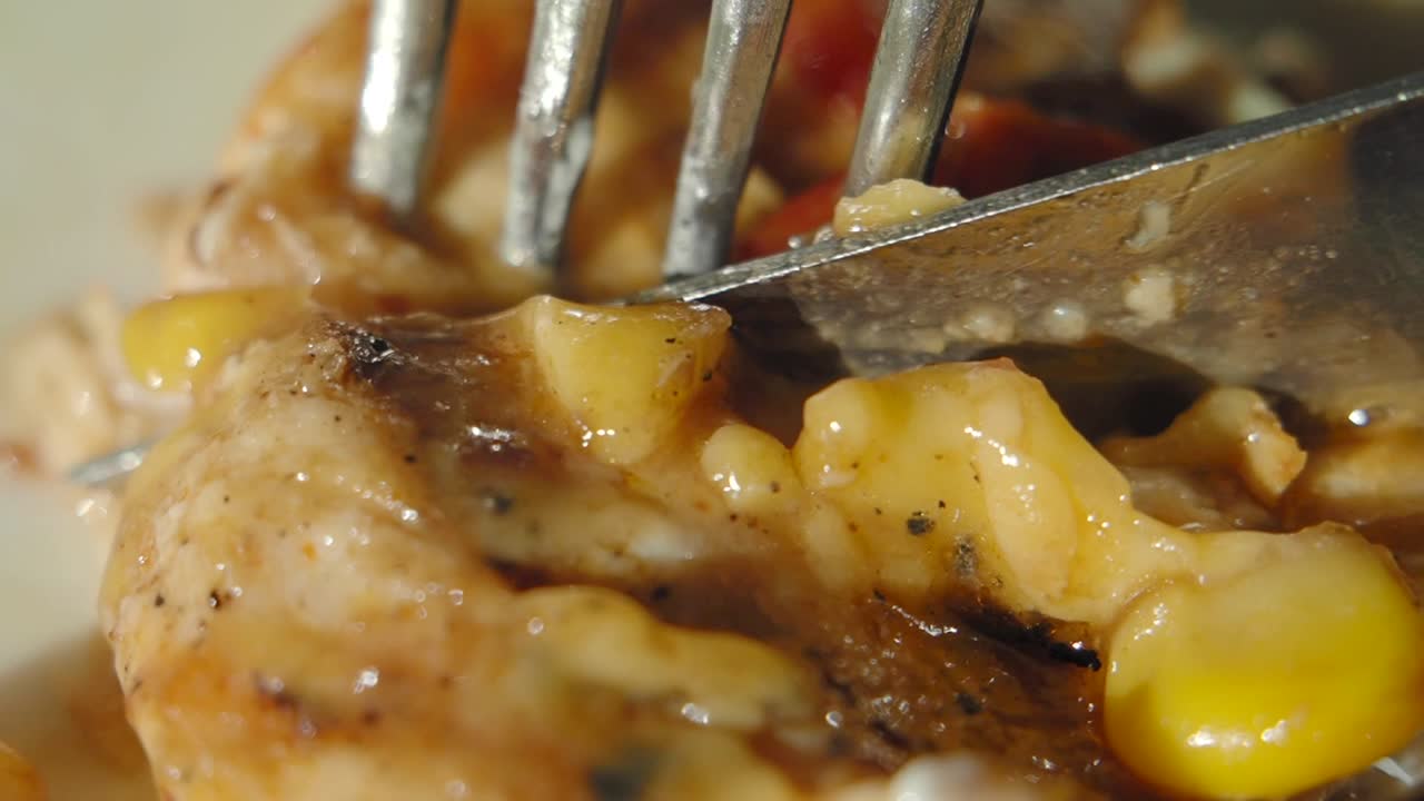 치즈 와 옥수수 로 가득 찬