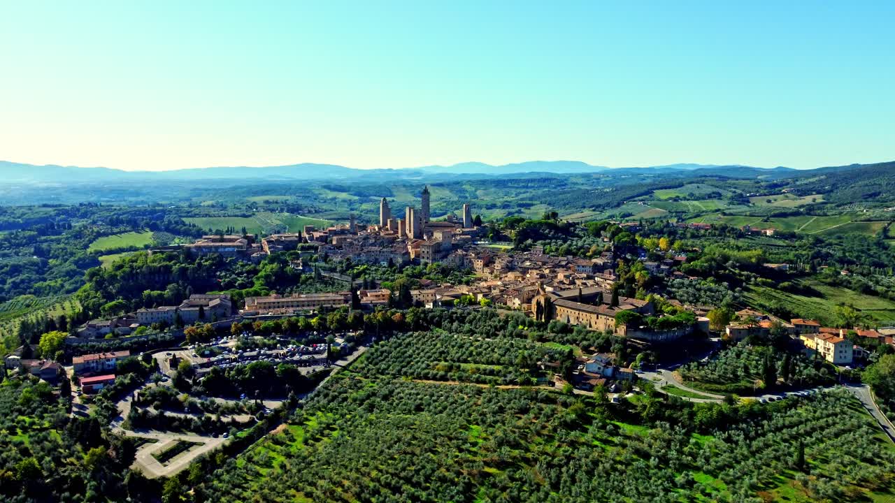 이탈리아 스카니 주 산지미냐노 (san gimignano) 의 유명한 중세 탑.