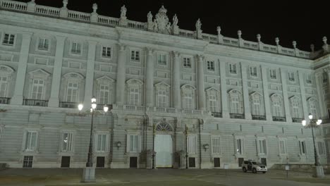 famous royal palace in madrid by night