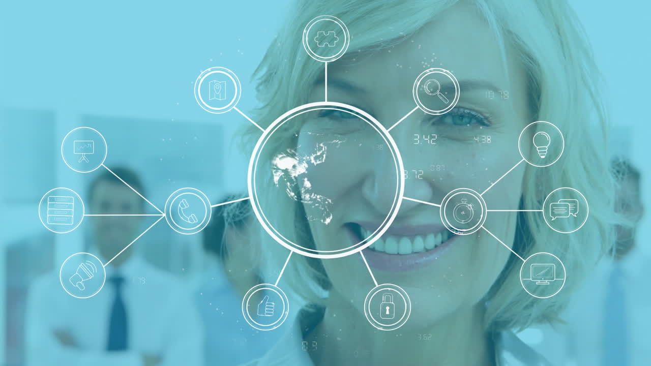 iconos de servicio al cliente y animación de red global sobre mujer sonriente con auricular