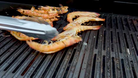 prawns being grilled on a barbecue