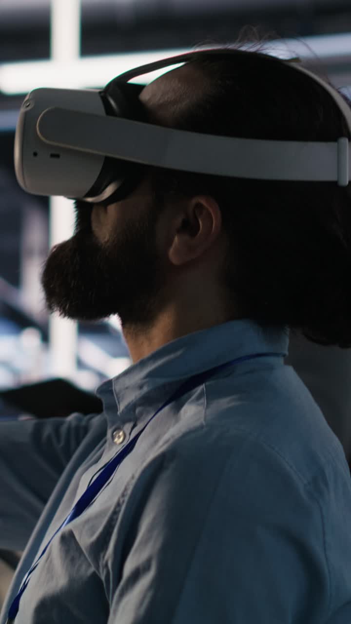 Vertical video Data center developer using virtual reality technology for AI LLM visualization