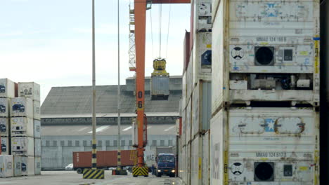 pulling containers in port at customs