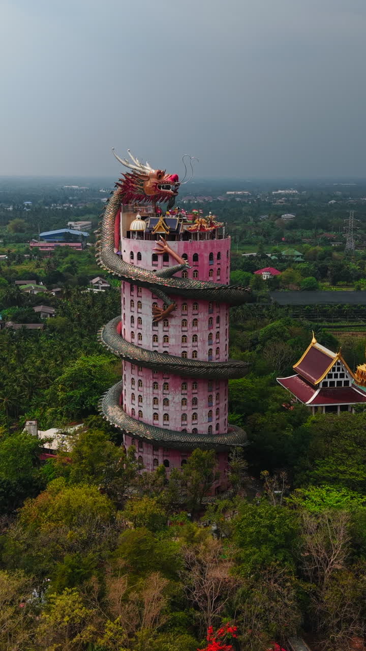Wat Samphran Ejderha Tapınağı, Tayland