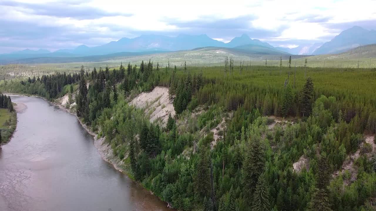 северная развилка реки flathead river w glacier np - восхождение на drone 5