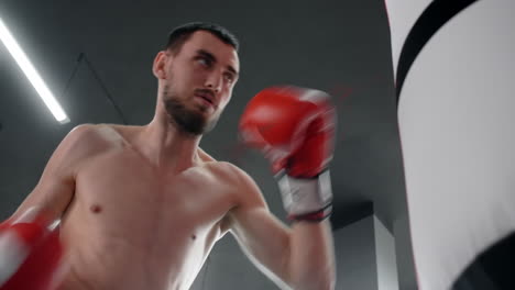sesión de entrenamiento de boxeo