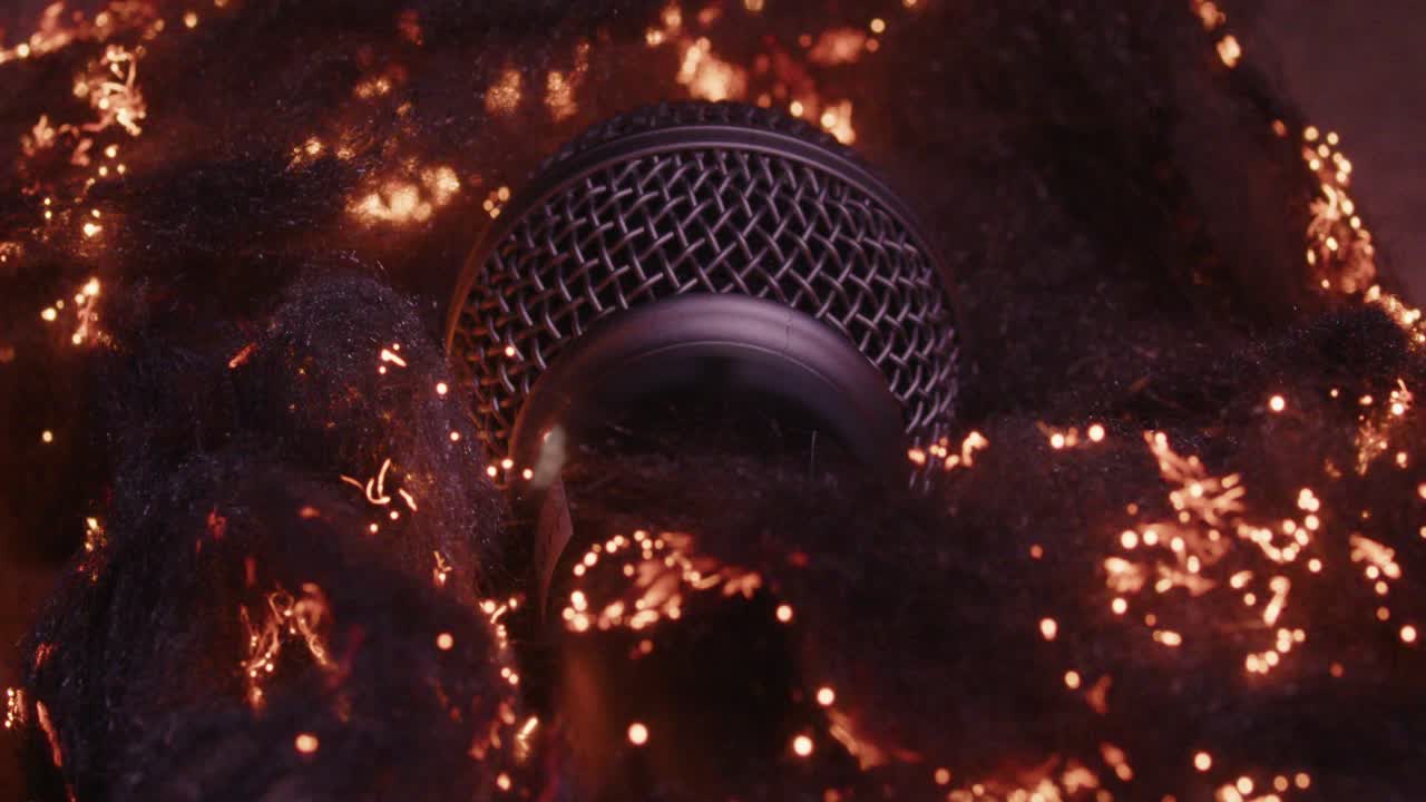 videos de microfono y mas