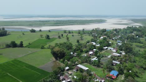 Drohnenaufnahme-Der-Größten-Flussinsel-Asiens,-Majuli-Island