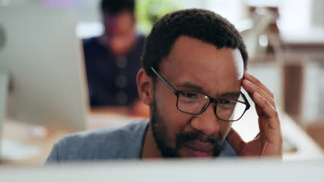 Confused,-businessman-and-reading-on-computer