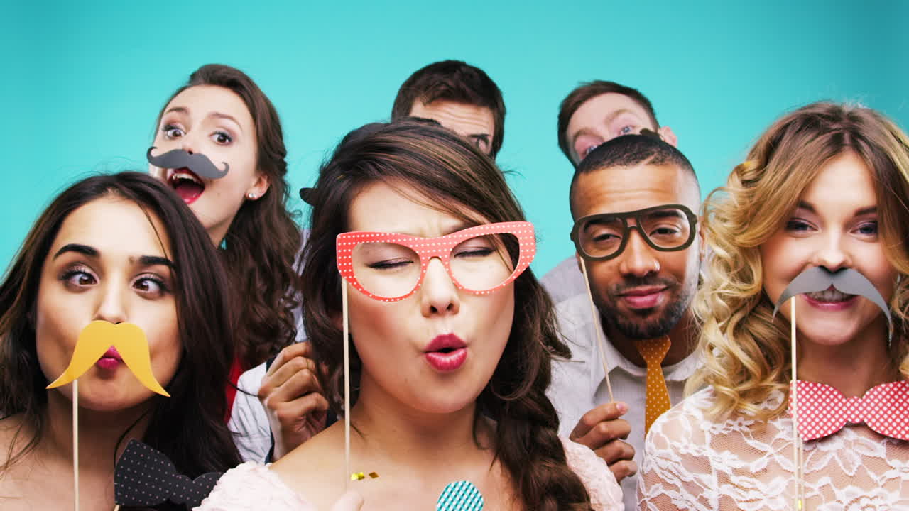 ⁇ 키한 스트라이크 포즈