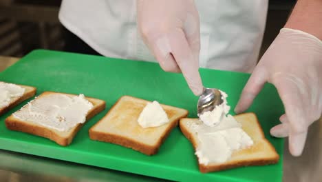 Preparing Toasted Sandwiches with Cream Cheese