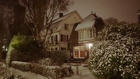 Snowfall-in-winters,-snow-house-exterior,-Amsterdam
