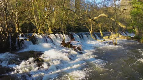 Cascading-Waterfall-Gushes-Down-Over-Fervenza-As-Feiticeiras-In-Pontes-de-García-Rodríguez,-A-Coruña,-Spain