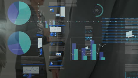 animación de estadísticas y procesamiento de datos sobre el apretón de manos de un empresario
