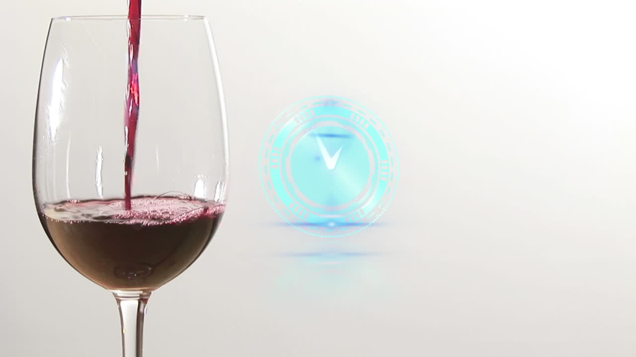 animación de un reloj digital sobre un vaso de vino sobre un fondo blanco