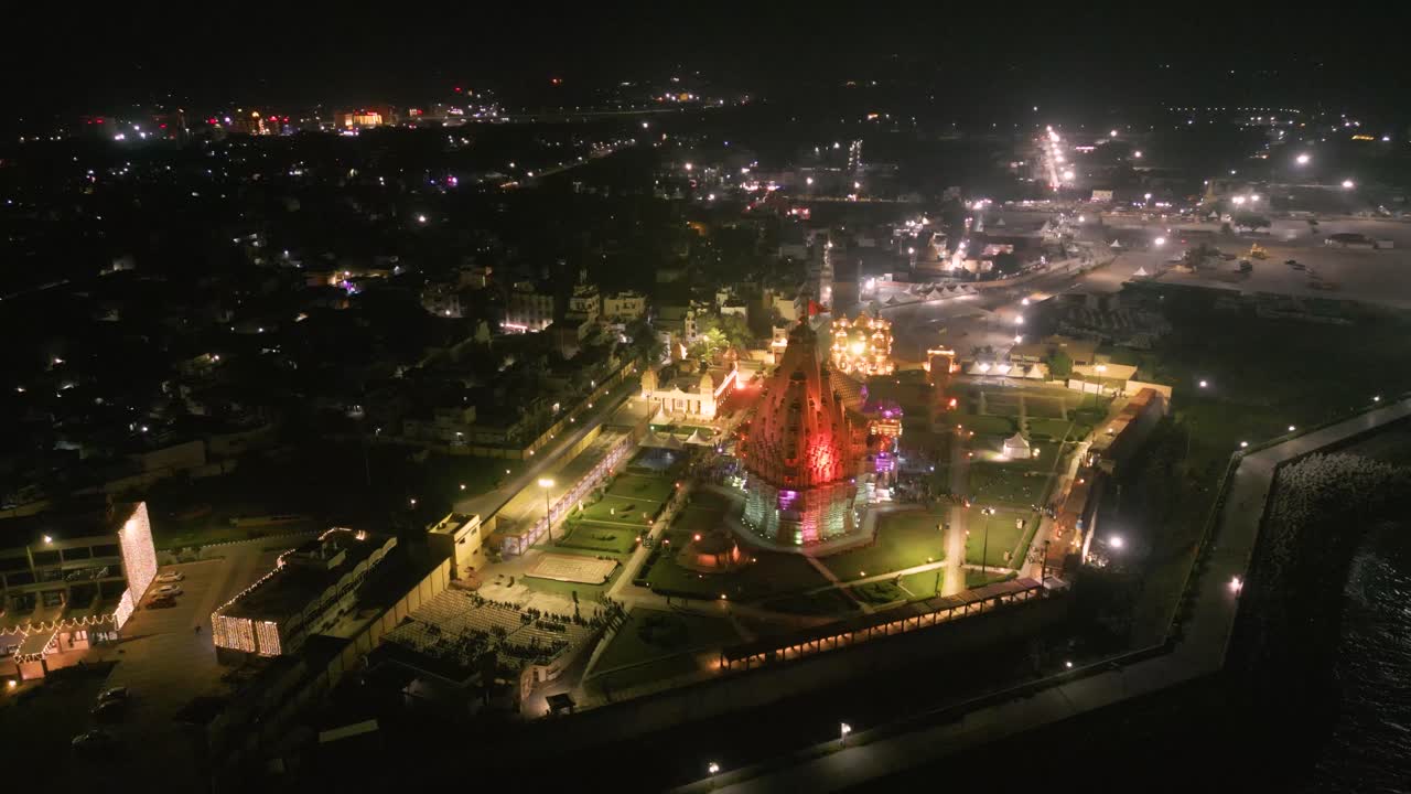 12 Jyotirlingas in India, Temples of Lord Shiva, indian temple architecture, Somnath Temple Aerial view