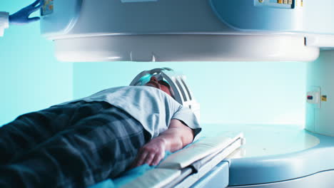mri scan with visualization