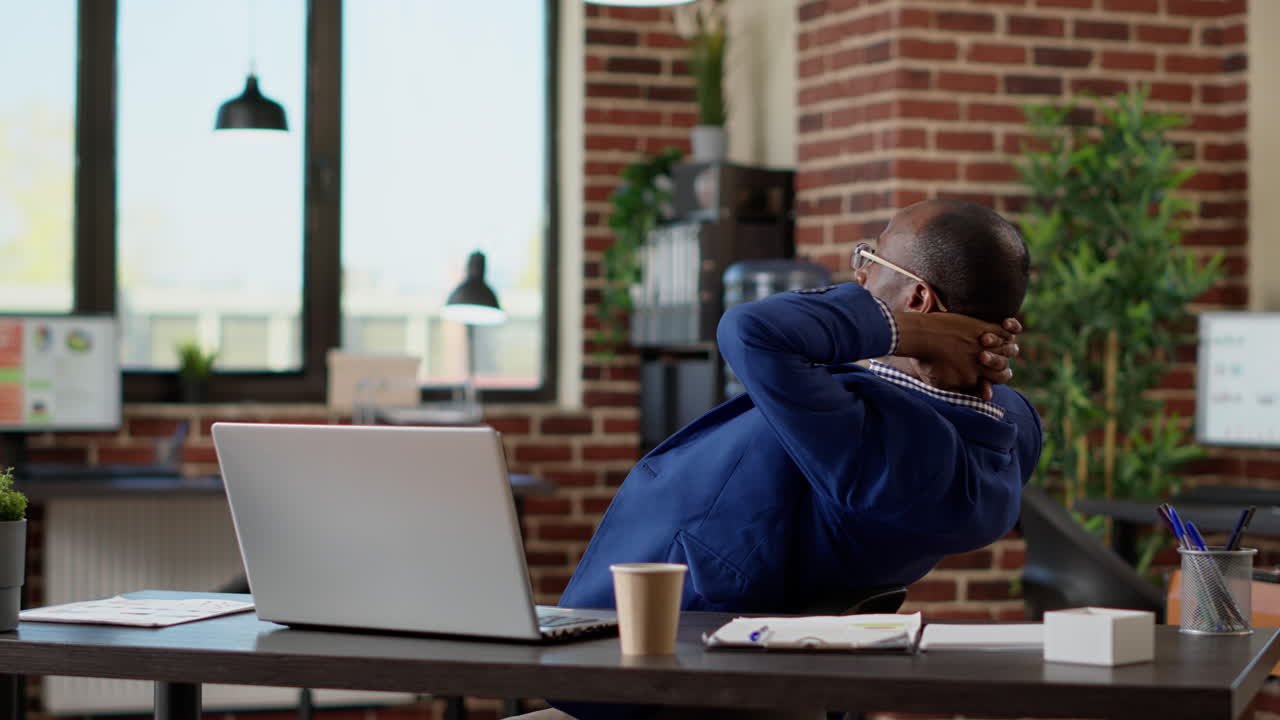 Company assistant relaxing on work timeout in startup office