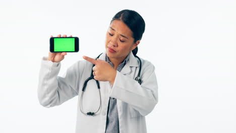 Woman,-doctor-and-thumbs-down-to-green-screen