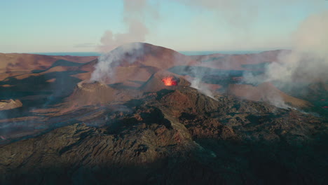 erupción del volcán geldingadalir en islandia -antena