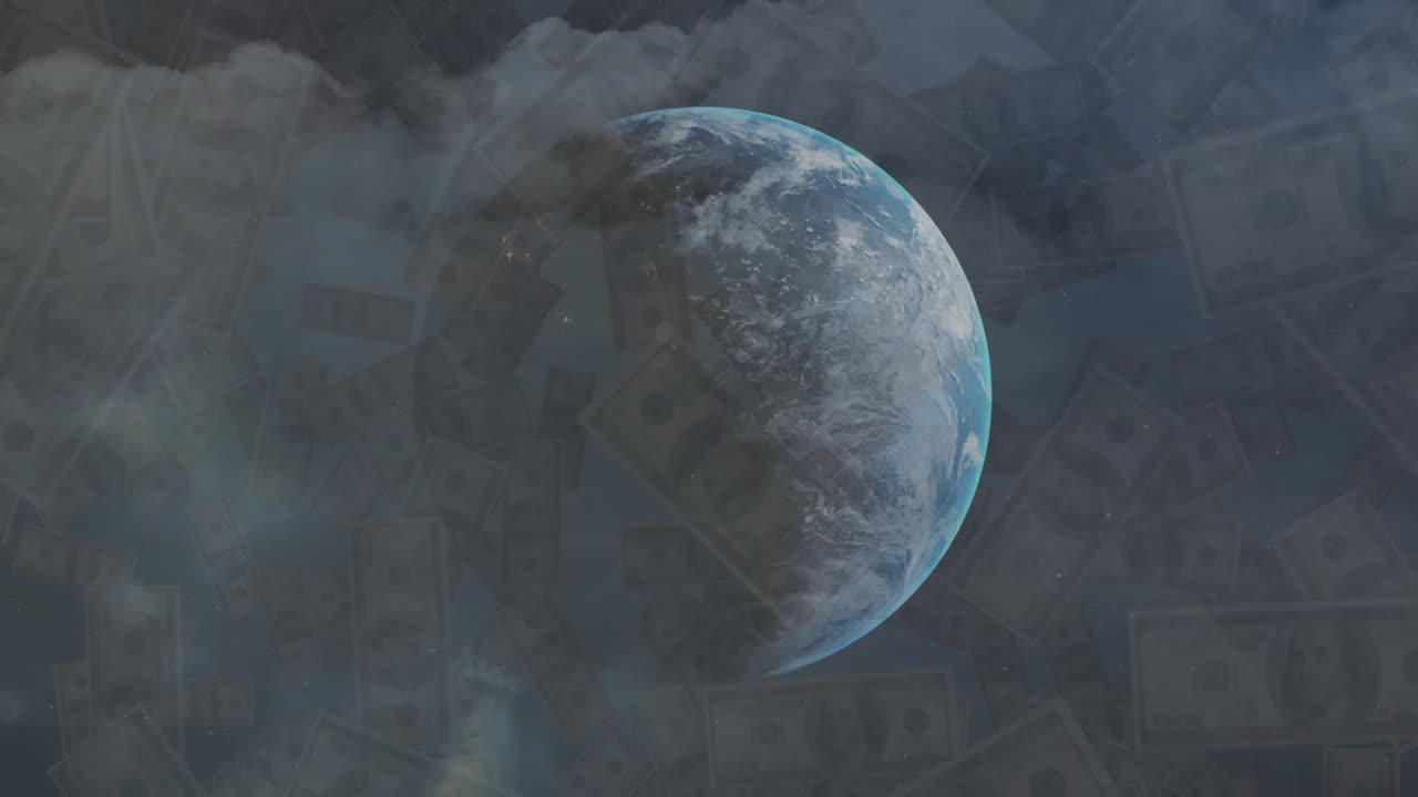 Digital animation af amerikanske dollarsedler, der falder over globus, mod skyer på nattehimlen.